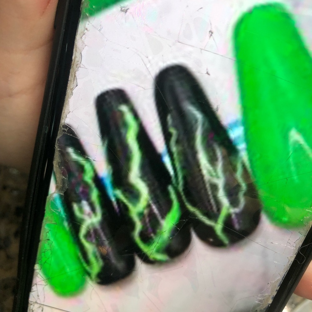 Meet your Posher, Thao